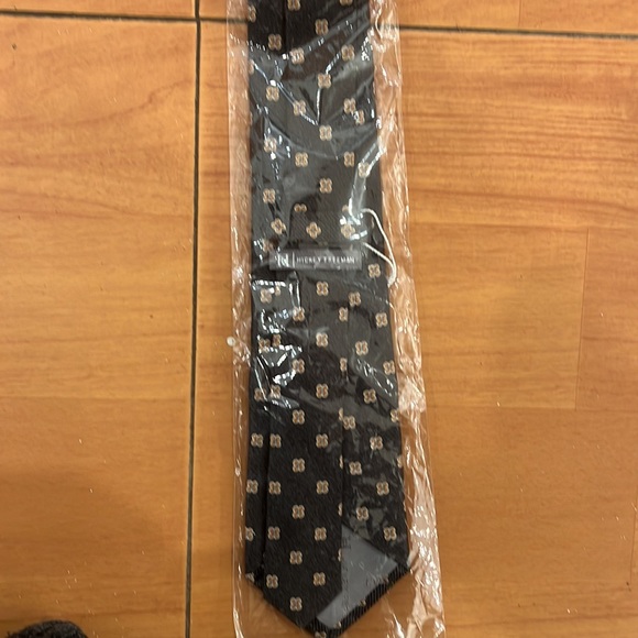 brand new Hickory Freeman Fancy tie - Picture 3 of 3